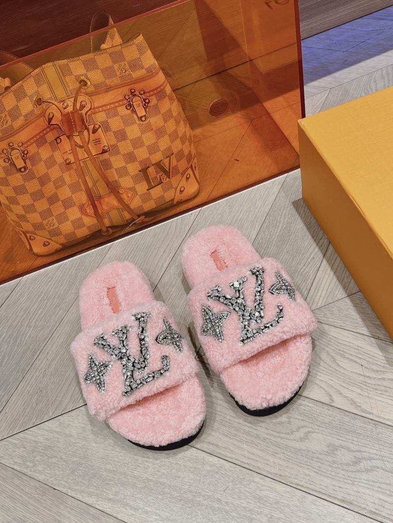 Louis Vuitton Slippers